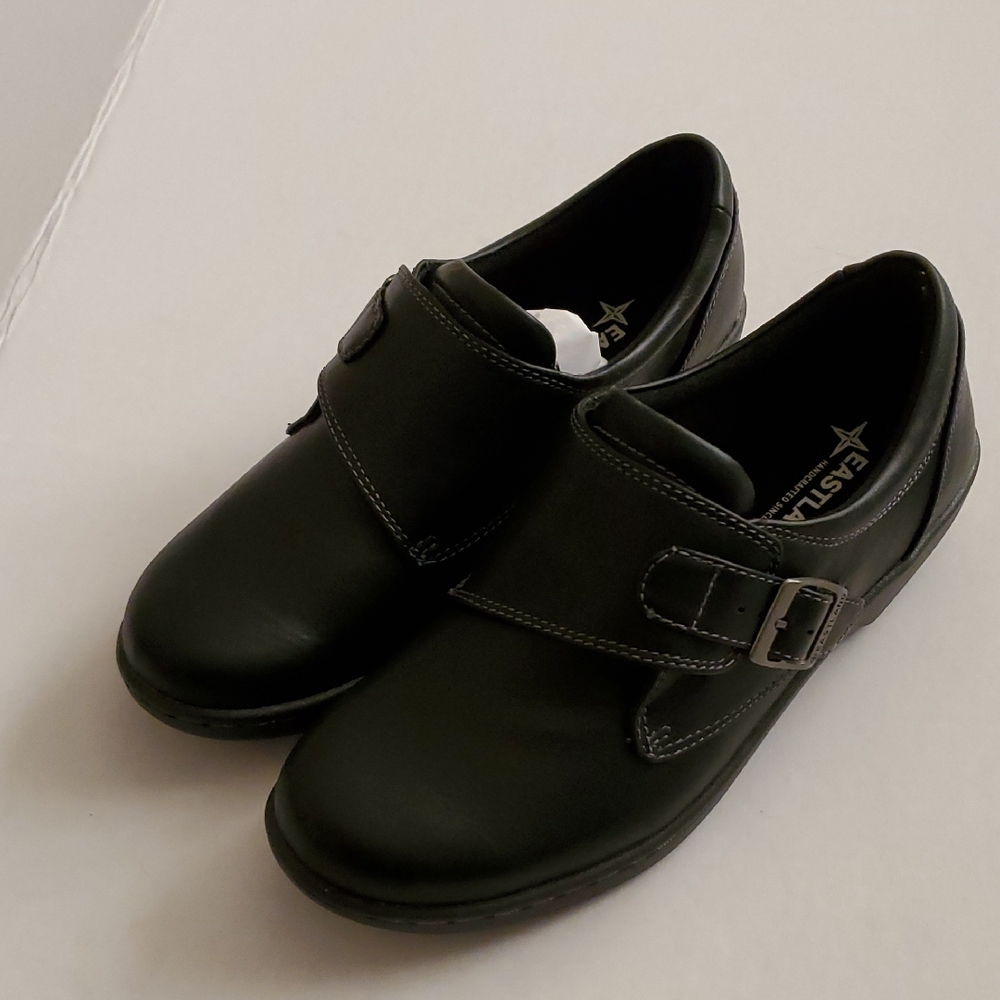 Women's Eastland Sherri Black Loafers - 8M